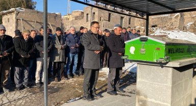 Fabrika yangınında hayatını kaybeden işçi son yolculuğuna uğurlandı