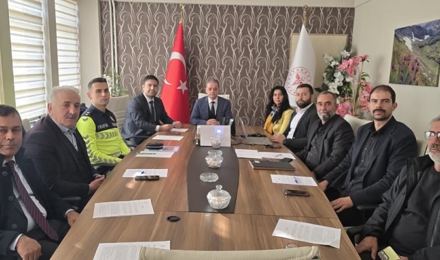 Fermuar sistemi ile yaşama yol ver!