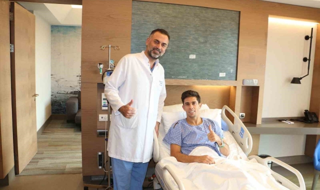 Gabriel Paulista ameliyat oldu
