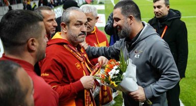 Galatasaray'da 2 değişiklik