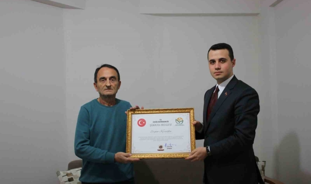 Gazi Kırcıoğlu&#039;na şükran belgesi