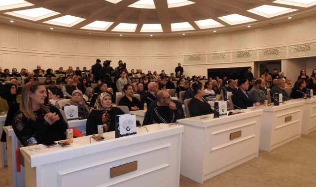 Gaziantep&#039;te kaybolma riski olan bireylere akıllı saat dağıtıldı