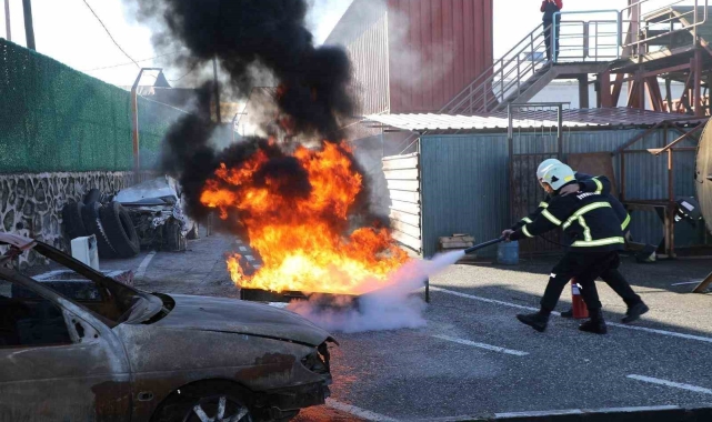 Geleceğin itfaiyecileri mesleğe burada hazırlanıyor