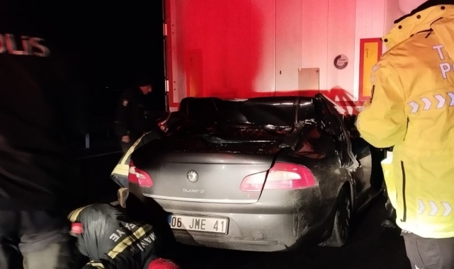 Genç sürücü trafik kazasında hayatını kaybetti