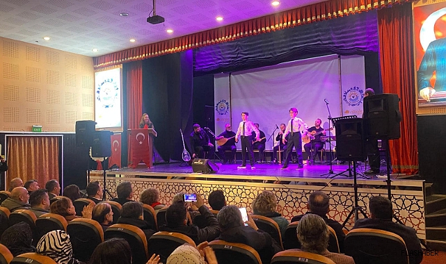 Gerze'de Türk Halk Müziği şöleni