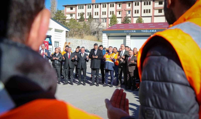 Hakkari'de kar sezonu öncesi kurban kesim töreni