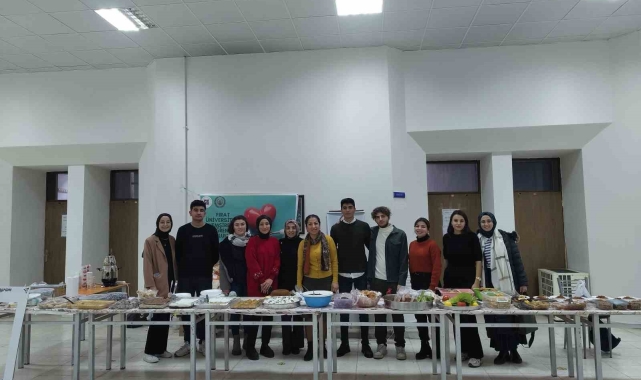 Hemşirelik bölümü öğrencilerinden köy okullarına destek