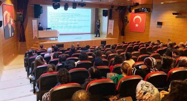 İl Jandarmadan Simav'da okul müdürleri ve rehber öğretmenlere seminer