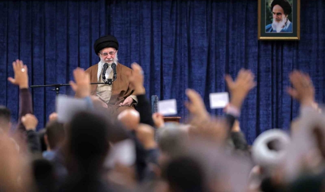 İran dini lideri Hamaney'den açıklamalar
