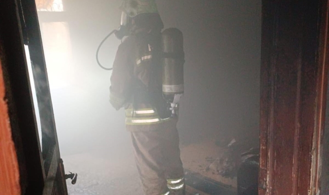 İskenderun'da ev yangını