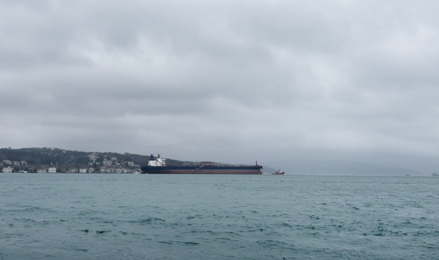 İstanbul Boğazı'nda tanker arızası yaşandı, gemi trafiği durduruldu