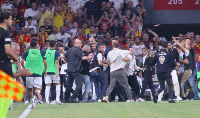 İzmir'de Ali Koç'a saldırıya 7 ay 15 gün hapis