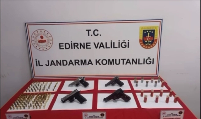 Jandarmadan kaçakçılık operasyonu: 8 şüpheli yakalandı