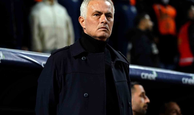 Jose Mourinho'dan Eyüpspor maçında 4 değişiklik
