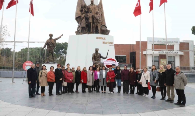 Kadınlar seçme ve seçilme haklarının yıldönümünü kutladı
