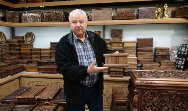 Kahramanmaraş'ın ceviz oyma sandıkları geçmişten günümüze ilgi görüyor