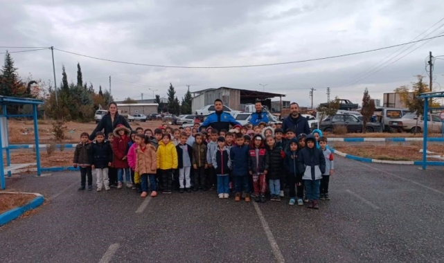 Kahta'da 200 öğrenciye uygulamalı trafik eğitimi