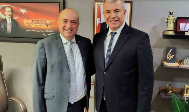 Karabiga'ya hizmet yağıyor