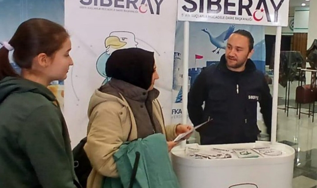 Kars'ta bin 80 öğrenciye siber suçlar anlatıldı