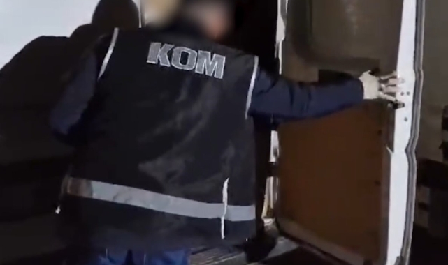 Kayseri&#039;de 1 ton 135 kilo kaçak tütün yakalandı