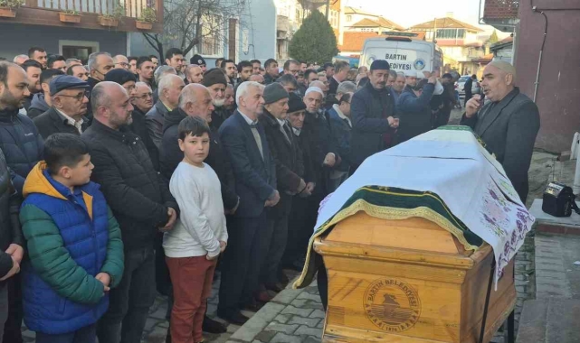 Kazada ölen 3 genç dualarla son yolculuğuna uğurlandı