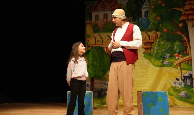 Keloğlan ve Dr. Sihirbaz oyunu Keçiören&#039;de sahnelendi