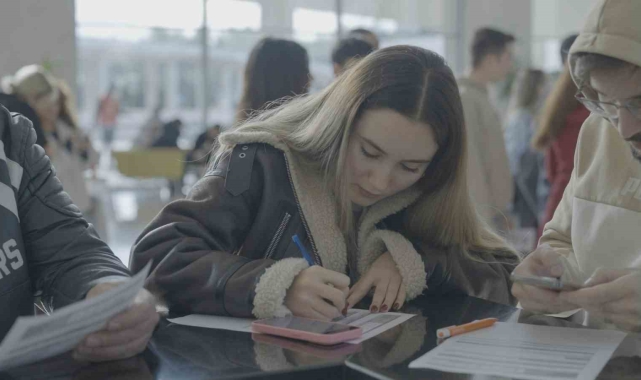 Kepez, iş arayanları CW Enerji ile buluşturdu