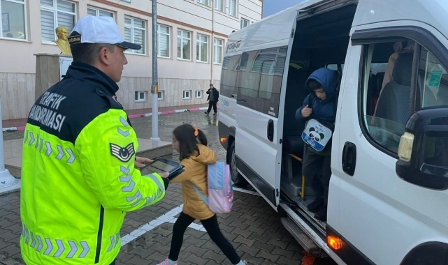 Kırklareli'nde okul servisleri denetlendi