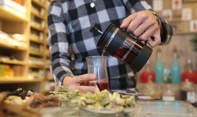 Kış aylarında vücut direncini artırmak için kış çayı önerisi