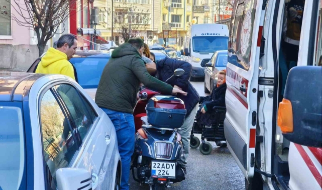 Kontrolden çıkan motosiklet devrildi: 1 yaralı