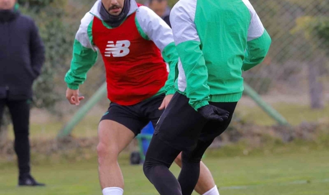 Konyaspor'da, Karacabey Belediye Spor maçı hazırlıkları başladı