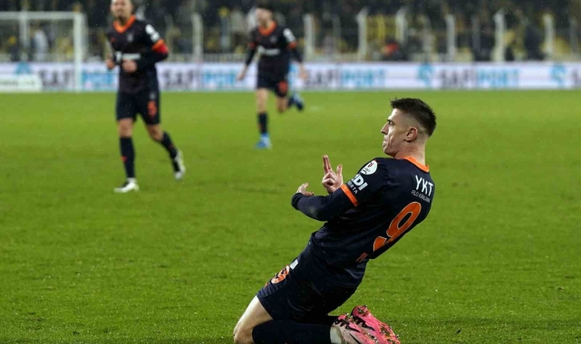 Krzysztof Piatek, gol krallığında zirveye yerleşti