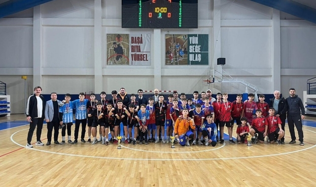 Kütahya'da 'Yıldızlar Futsal İl Birinciliği' müsabakaları tamamlandı
