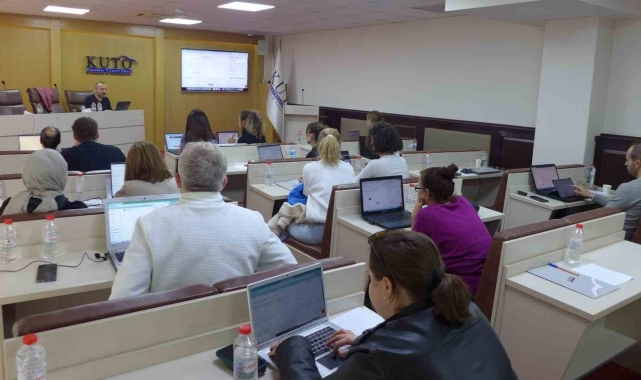 KUTO'da 'Dijital Pazarlamaya Giriş' eğitimleri sürüyor