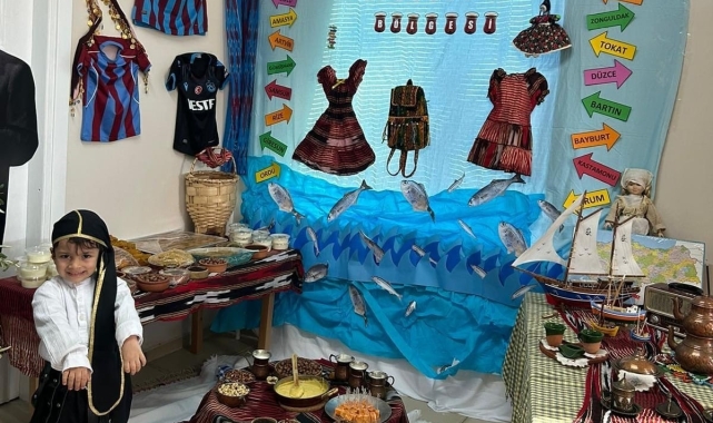 Manisa Büyükşehir'in miniklerinden Yerli Malı Haftası'nda renkli etkinlik