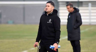 Manisa FK'da Çağdaş Çavuş'un istifası kabul edildi