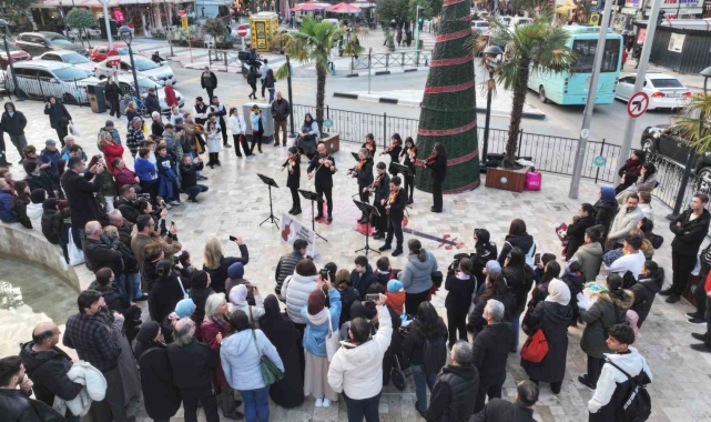 Manisa'da 13 Aralık Dünya Keman Günü'ne özel konser
