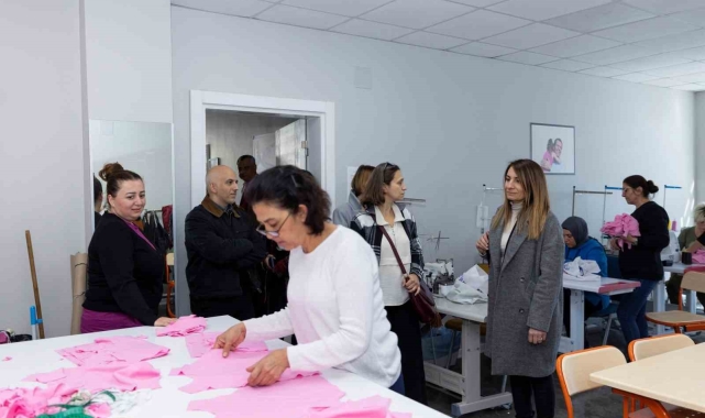 Mersin Büyükşehir Belediyesinin sosyal hizmetleri, diğer belediyelere örnek oluyor