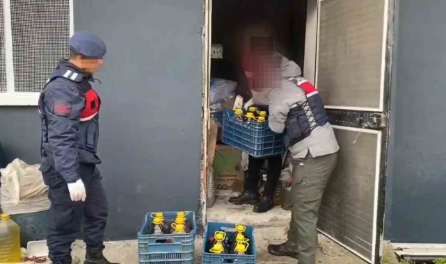 Mersin&#039;de sahte içki operasyonu: 2 gözaltı