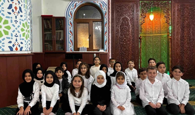 Minik kalpler manevi değerlerle buluştu