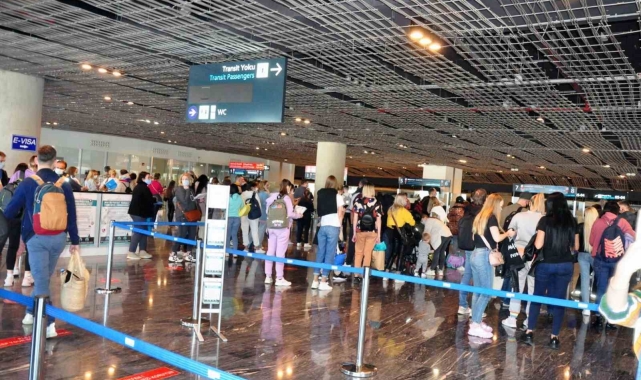 Muğla'da tüm zamanların yabancı turist rekoru 11 ayda kırıldı