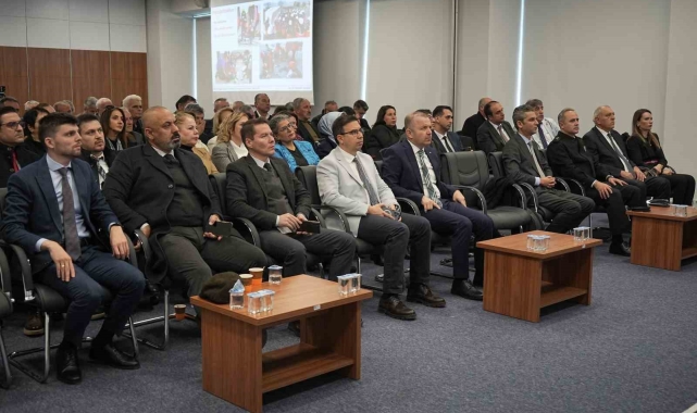 Muhtarlara deprem farkındalık eğitimi