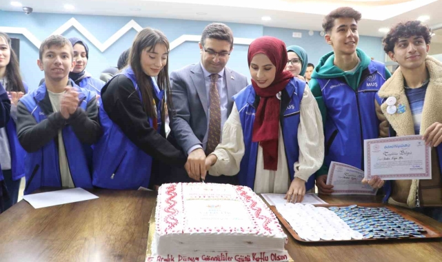 Muş'ta Gönüllüler Günü coşkuyla kutlandı