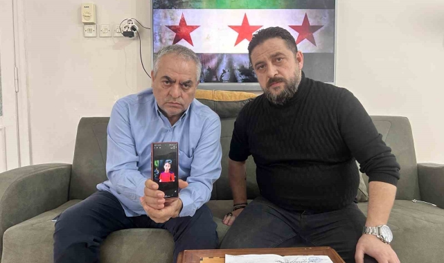 Öldü zannettiği oğlunu 11 yıl sonra Sednaya hapishanesinin açılmasıyla gören babanın umudu yeşerdi