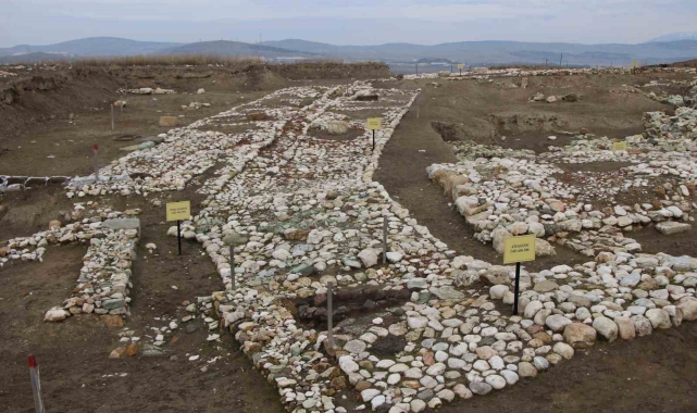 Oluz Höyük kazıları 18 yıldır sürüyor