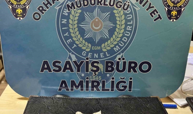 Orhangazi&#039;de yapılan operasyonda uyuşturucu ve ruhsatsız silah ele geçirildi