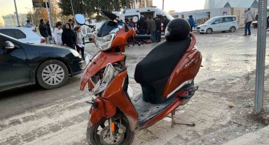 Otomobil ile motosiklet çarpıştı: 1 yaralı