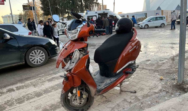 Otomobil ile motosiklet çarpıştı: 1 yaralı