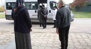 Özel gereksinimli kardeşler eğitimle hayata tutundu