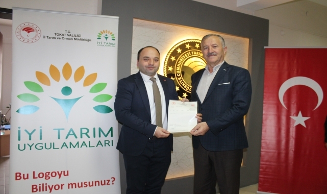 Pazar'da 16 çiftçiye iyi tarım uygulamaları sertifikası verildi